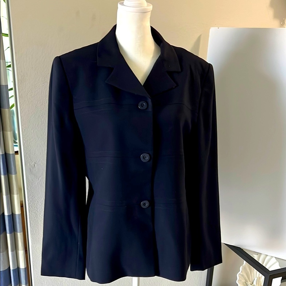 Jones New York NWOT Women’s Black Elegant Long Sleeve Wool Blazer Size 8.
